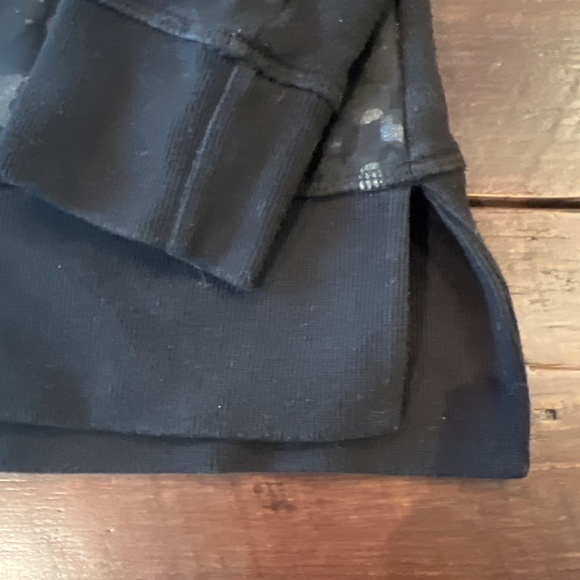 Marc New York Performance Sheer Cheetah Sweater w/zip details, S, minor pilling - Picture 2 of 8